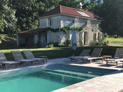 Maison Le Prieu gîte à louer Lacépède