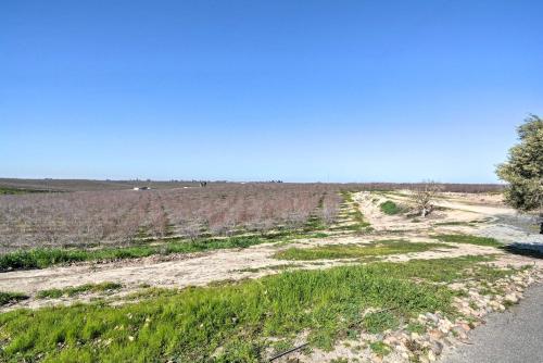 Picturesque Farmhouse on Working Almond Ranch Picturesque Farmhouse on Working Almond Ranch