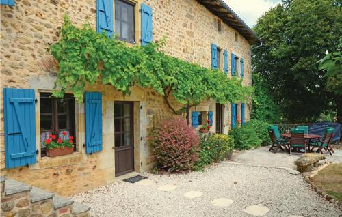 Viesnīcas āriene, Amazing Home In Suaux in Saint-Claud