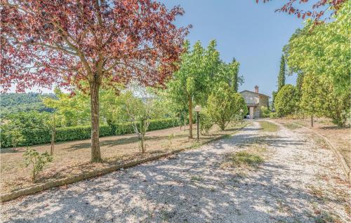 Awesome Home In Monterchi Ar With House A Panoramic View