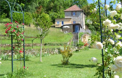 Amazing home in Cnac-et-Saint-Julien with 2 Bedrooms, Outdoor swimming pool and WiFi - Cénac-et-Saint-Julien