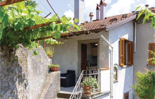  Stunning apartment in Bagni di Lucca LU with 1 Bedrooms, Unterkunft in Cocciglia