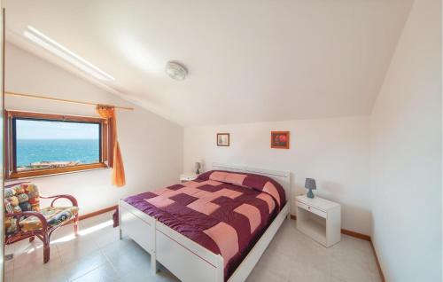  Beautiful apartment in Porto Alabe with 3 Bedrooms and WiFi in Magomadas