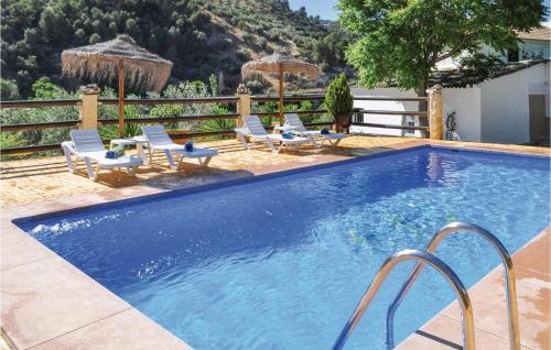 Six-Bedroom Holiday Home in Montefrio - image 7