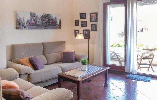 Beautiful home in Tossa de Mar with 4 Bedrooms, WiFi and Swimming pool