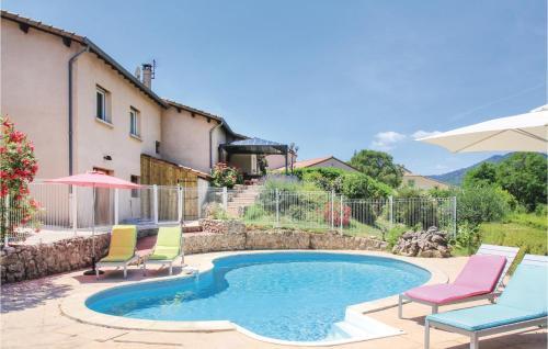 5 Bedroom Awesome Home In St Fortunat S-eyrieux - Saint-Fortunat-sur-Eyrieux