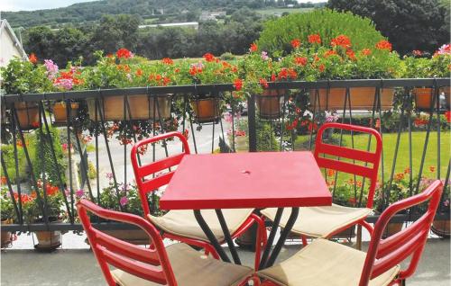 Beautiful Home In Montsenelle With Kitchen