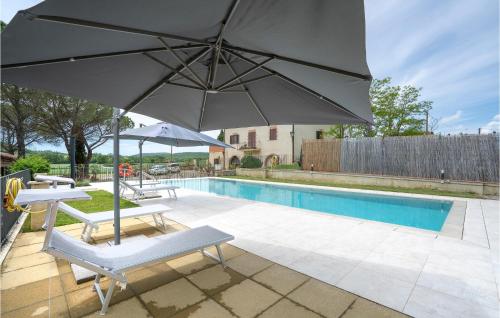 Beautiful home in Colle di Val d'Elsa with Outdoor swimming pool and 2 Bedrooms - image 12