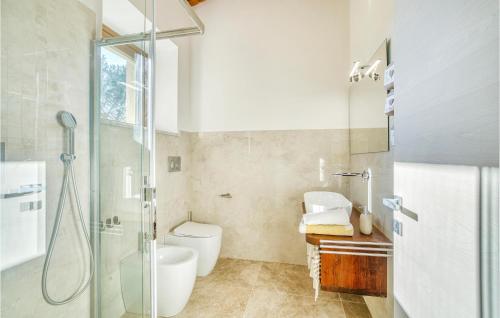 Beautiful home in Colle di Val d'Elsa with Outdoor swimming pool and 2 Bedrooms - image 14