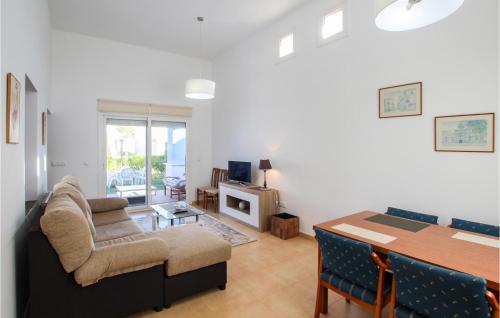  Stunning home in Torre Pacheco with 2 Bedrooms and Outdoor swimming pool in Torre-Pacheco