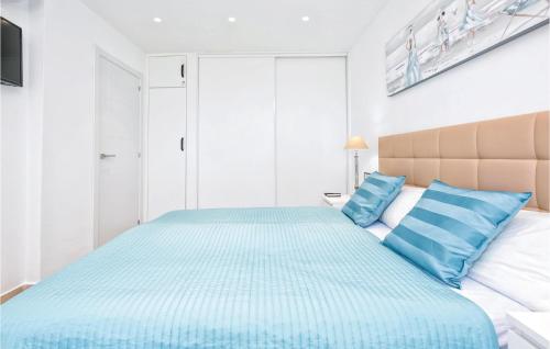 Stunning apartment in Calahonda w/ Outdoor swimming pool Outdoor swimming pool and 2 Bedrooms - main image