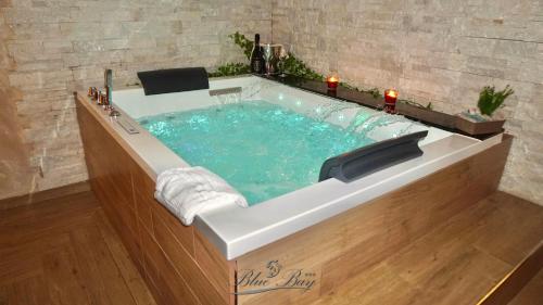 BlueBay Residence Resort - image 6