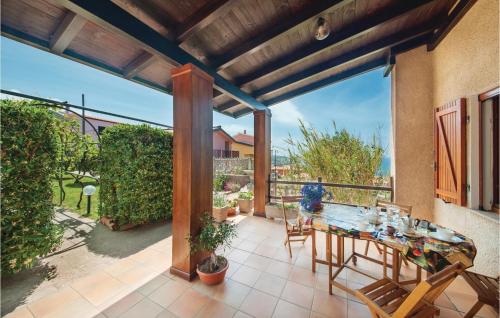 Stunning apartment in Porto Alabe with 2 Bedrooms and WiFi