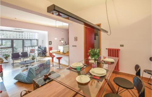 Nice Apartment In Ferrandina With Kitchen