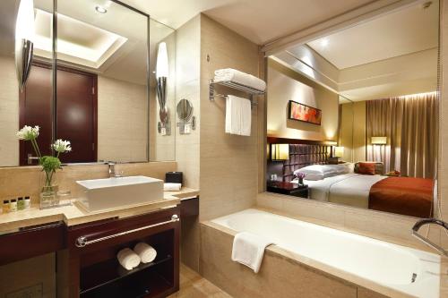 Foto - The QUBE Hotel Shanghai -Close to Pudong International Airport and Disney Land