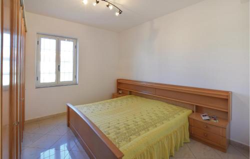 2 Bedroom Gorgeous Apartment In Belmonte Calabro