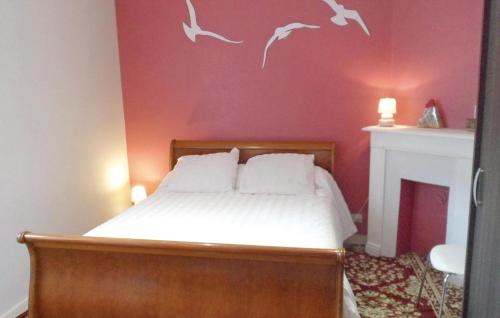 One-Bedroom Apartment in Vilde La Marine - image 5