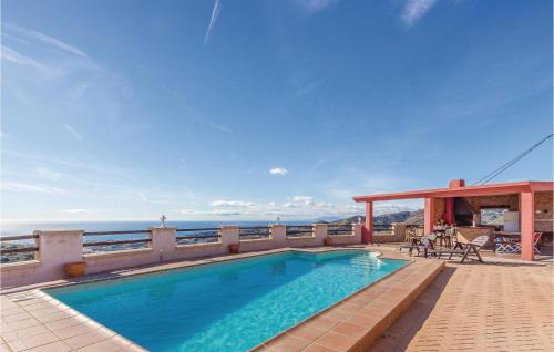 Three-Bedroom Holiday Home in Torrox Malaga - image 9