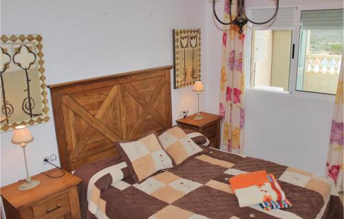 Two-Bedroom Apartment in Isla Plana - image 8