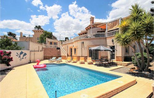  Awesome Home In San Miguel De Salinas With 6 Bedrooms, Wifi And Outdoor Swimming Pool in 03193 San Miguel de Salinas