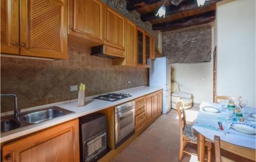  2 Bedroom Amazing Apartment In Falerna in Falerna