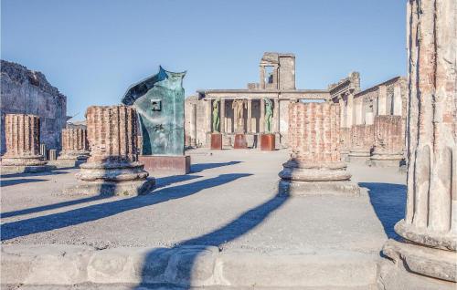  Amazing apartment in Lettere -NA- with 2 Bedrooms and WiFi in Lettere