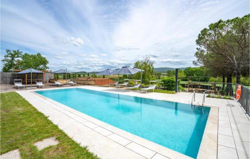 Stunning home in Colle di Val d'Elsa with Outdoor swimming pool Sauna and 2 Bedrooms - image 7