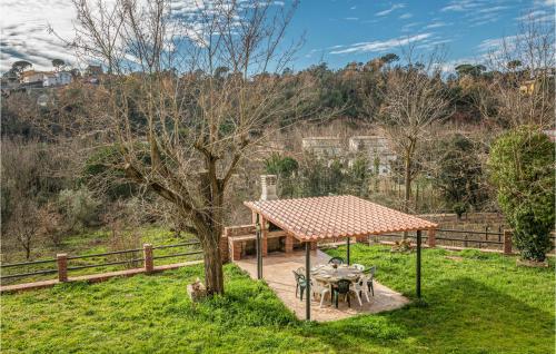 Balcó/terrassa, Awesome Home In Riells I Viabrea With Wifi, Outdoor Swimming Pool And Swimming Pool in Riells
