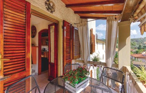 Cozy Apartment In Marignana lu With Kitchen - Corsanico-Bargecchia