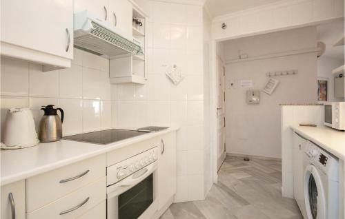 Two-Bedroom Apartment in Calahonda - main image