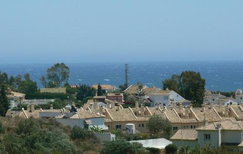 Two-Bedroom Apartment in Riviera del Sol - image 12