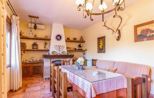 Three-Bedroom Holiday home Priego de CÃ³rdoba with a Fireplace 01 - image 5