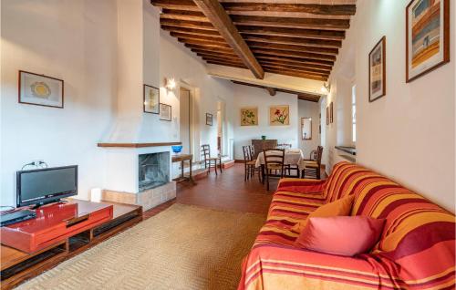  Le Scuderie in Sassetta