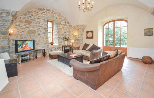 Cozy Home In Anduze With House A Mountain View