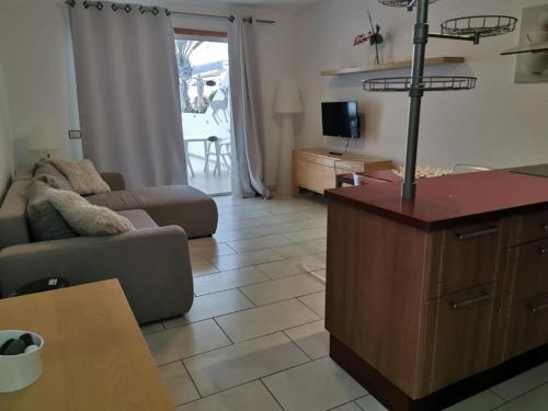 2BED APARTMENT POOL VIEW- SAN EUGENIO - image 3