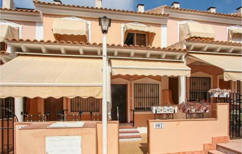 Awesome home in Santa Pola w/ Outdoor swimming pool Outdoor swimming pool and 3 Bedrooms - image 7