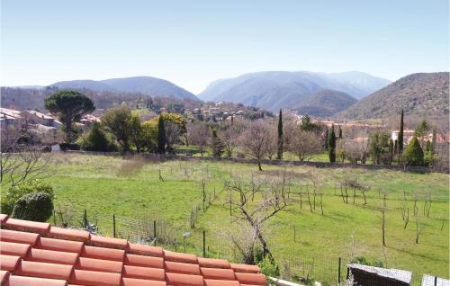 ทัศนียภาพ, Lovely Home In Prades in พราด