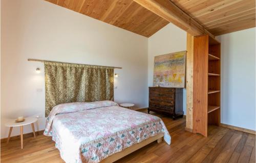 Guestroom, Awesome Home In Gradoli With 5 Bedrooms, Wifi And Outdoor Swimming Pool in Gradoli