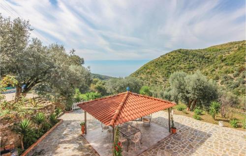 4 Bedroom Cozy Home In S,mauro Cilento -sa-