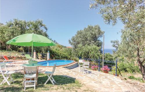 Awesome home in S,Mauro Cilento -SA- with 4 Bedrooms, Private swimming pool and Outdoor swimming pool - Casal Sottano