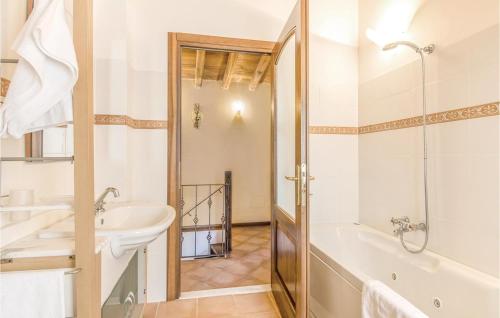 Bathroom, Casale Orsini in Magliano Sabina