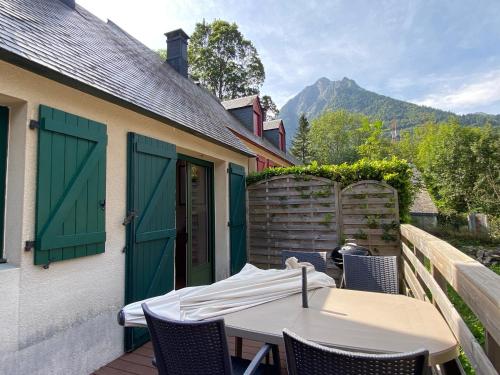 Le 103. Chalet 3 chambres. Terrasse. Parking. wifi.