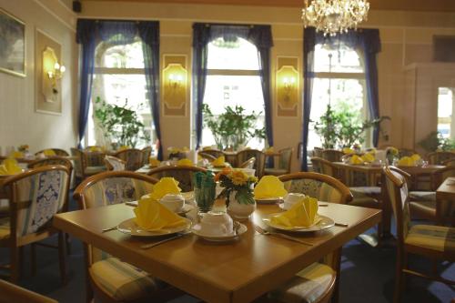 مطعم, Hotel Konigshof in ماينز