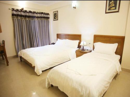 The Lounge Business Hotel – Bangalore, MN
