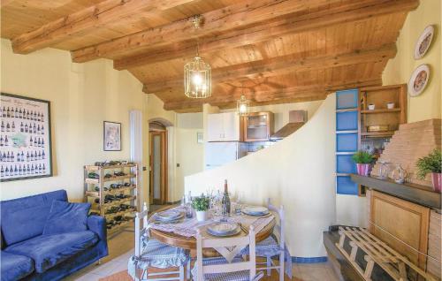  Casa delle Camelie in Massa