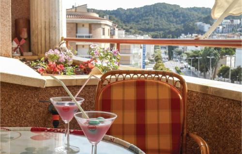 Three-Bedroom Apartment in Tossa de Mar - image 5