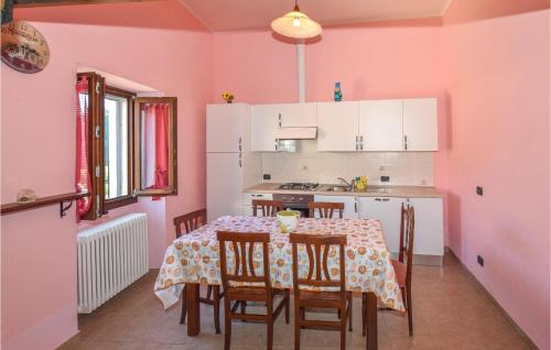 Gorgeous Apartment In Borghetto Darroscia With Kitchen