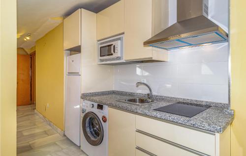 Kitchen, Awesome apartment in Mlaga with 1 Bedrooms in Málaga