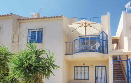 Kolam renang, Beautiful Apartment In Torrevieja in El Chaparral