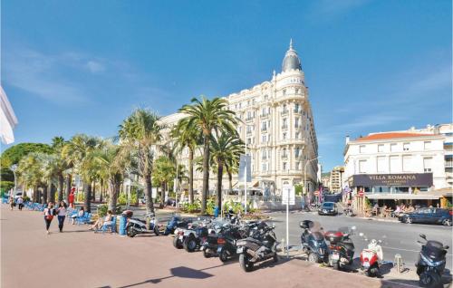 Studio Apartment in Cannes - image 12